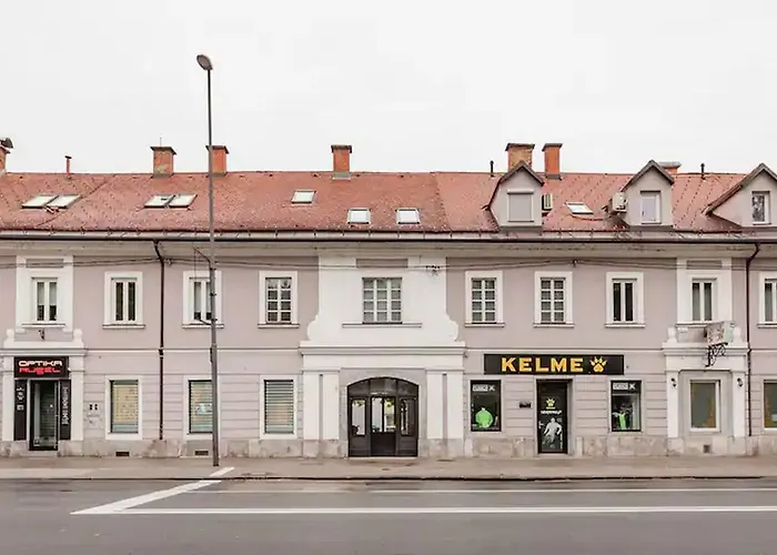 Blissful Loft Tivoli شقة *