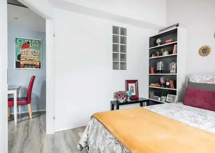 Apartment Blissful Loft Tivoli *